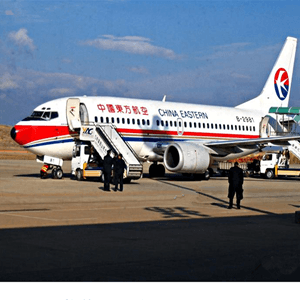 滋润空运代理航空快运业稳步发展的原因是什么？